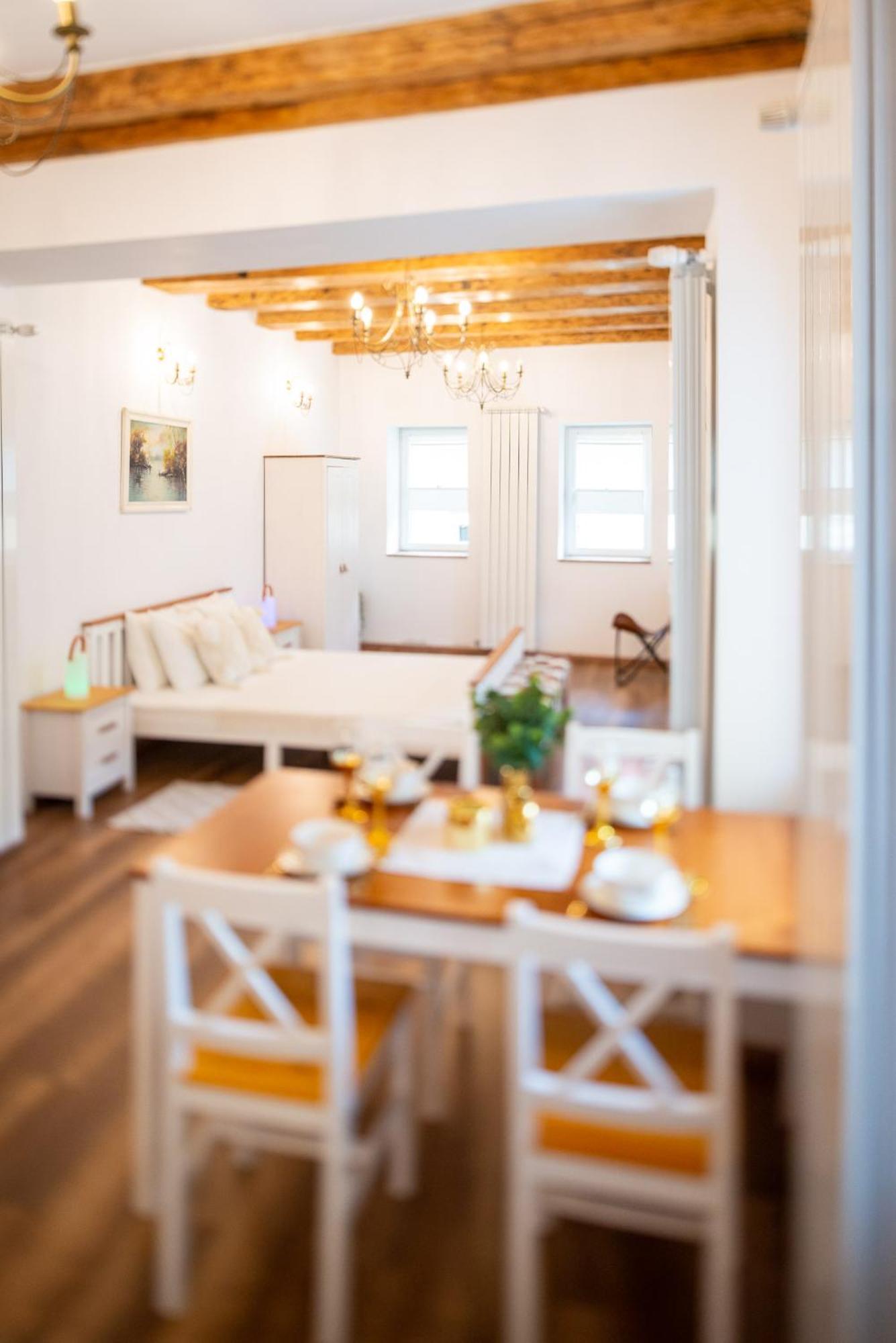 Hotel Fernweh Haus Brașov Zimmer foto